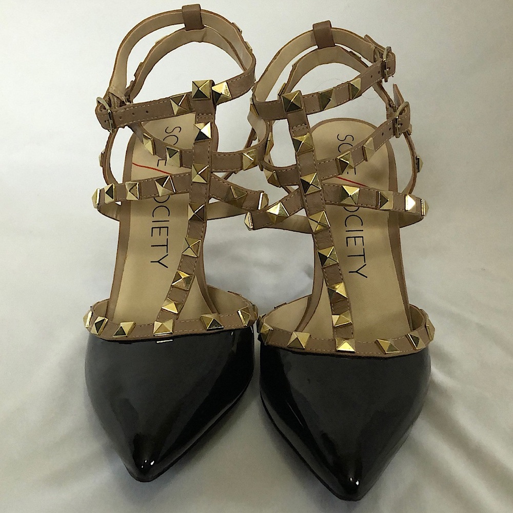 NWOT Sole Society | Tiia Studded Pump